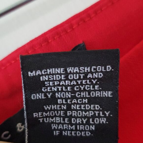 ZAC & RACHEL RED CAPRI CROPPED PANTS SCALLOPED BOTTOM SIZE 8 PULL ON ELASTIC - Picture 3 of 6